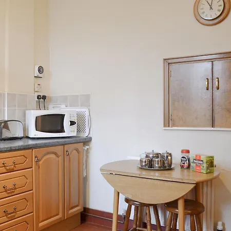 Holiday home Colville House
